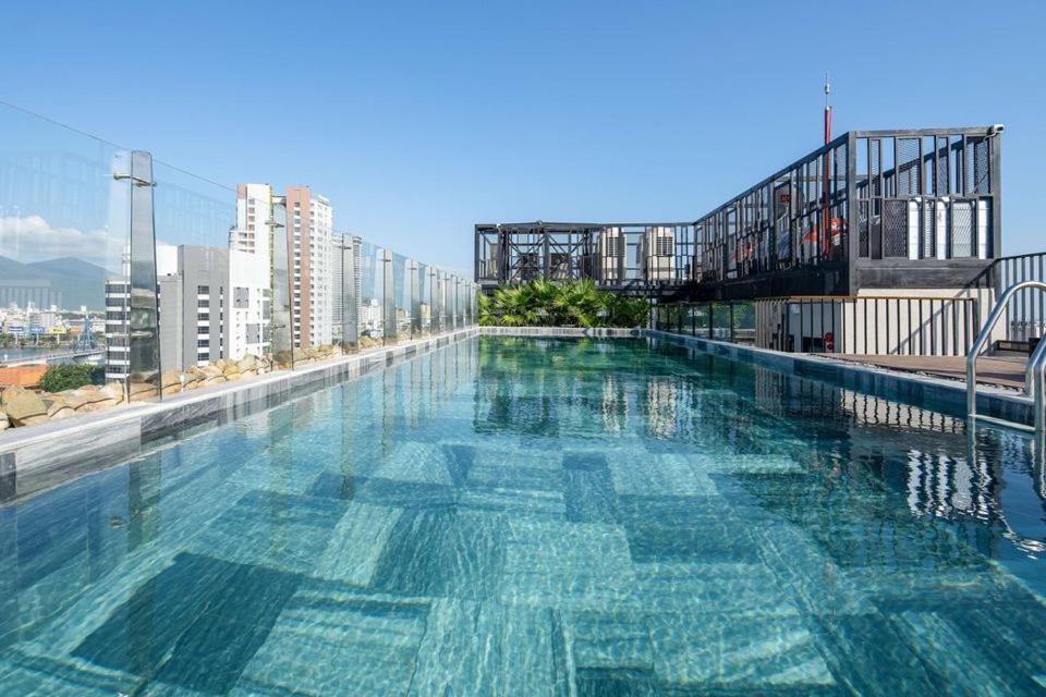Seahorse Tropical Apartment Danang Exterior photo